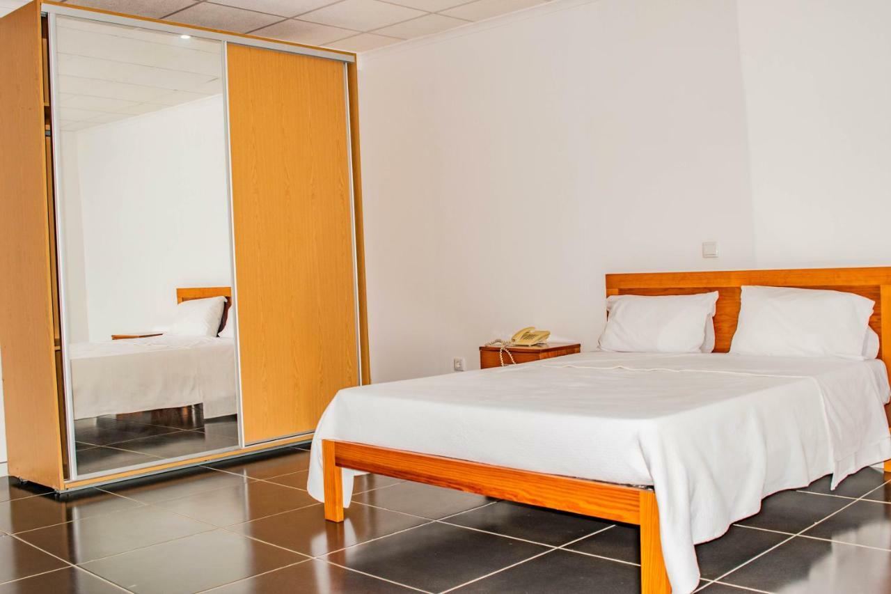 Hotel Vitoria Sao Tome Ngoại thất bức ảnh