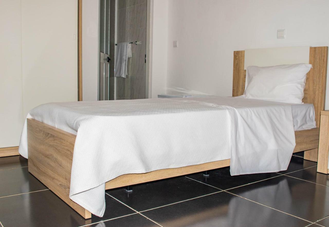 Hotel Vitoria Sao Tome Ngoại thất bức ảnh