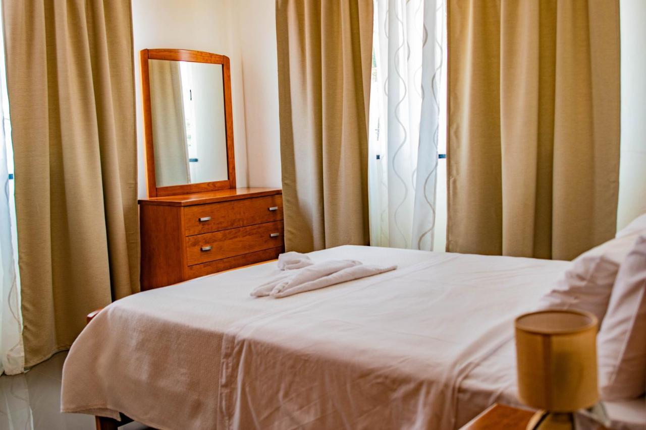 Hotel Vitoria Sao Tome Ngoại thất bức ảnh
